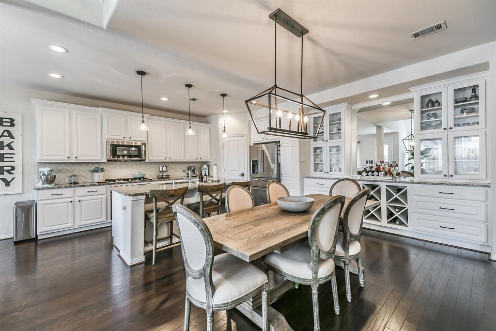 7706 Lago River Ln, RICHMOND, TX 77407