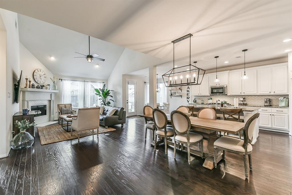 7706 Lago River Ln, RICHMOND, TX 77407