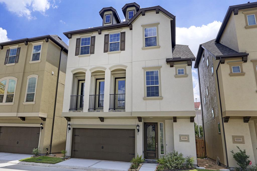 Whether you're interested in buying a luxury condo in downtown houston