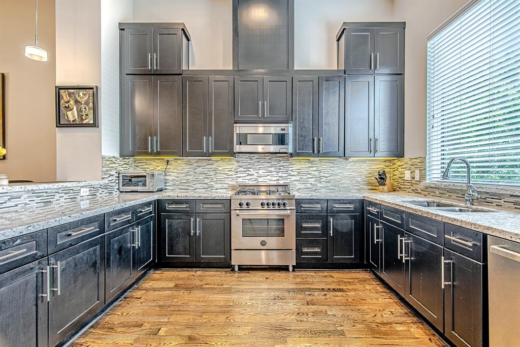 1218 W Dallas St, HOUSTON, TX 77019