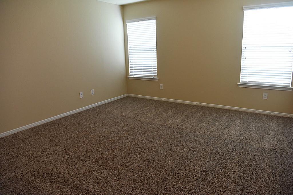 1907 Seville Mnr, FRESNO, TX 77545