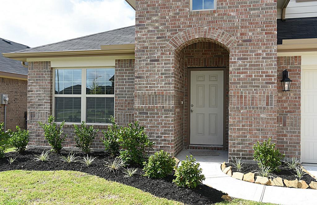 1907 Seville Mnr, FRESNO, TX 77545