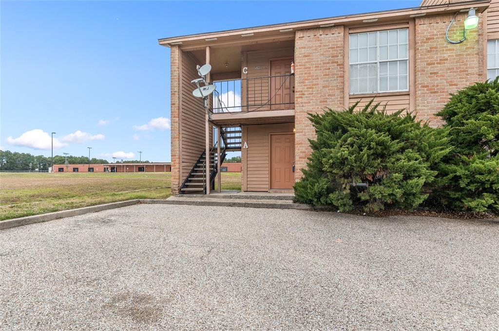 13906 Buckingham Dr A, TOMBALL, TX 77375