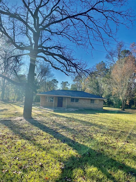 1800 Hwy 150, NEW WAVERLY, TX 77358