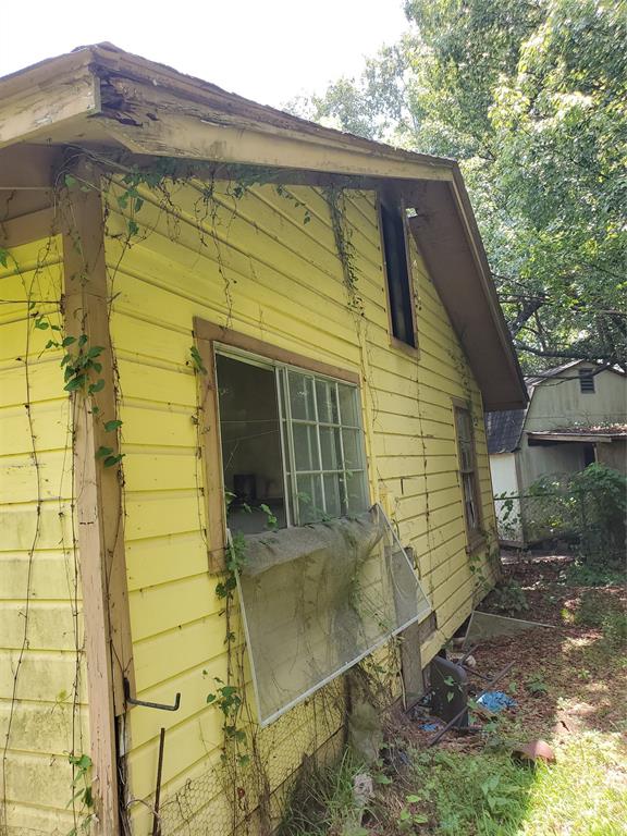 211 Katherine St, WEST ORANGE, TX 77630