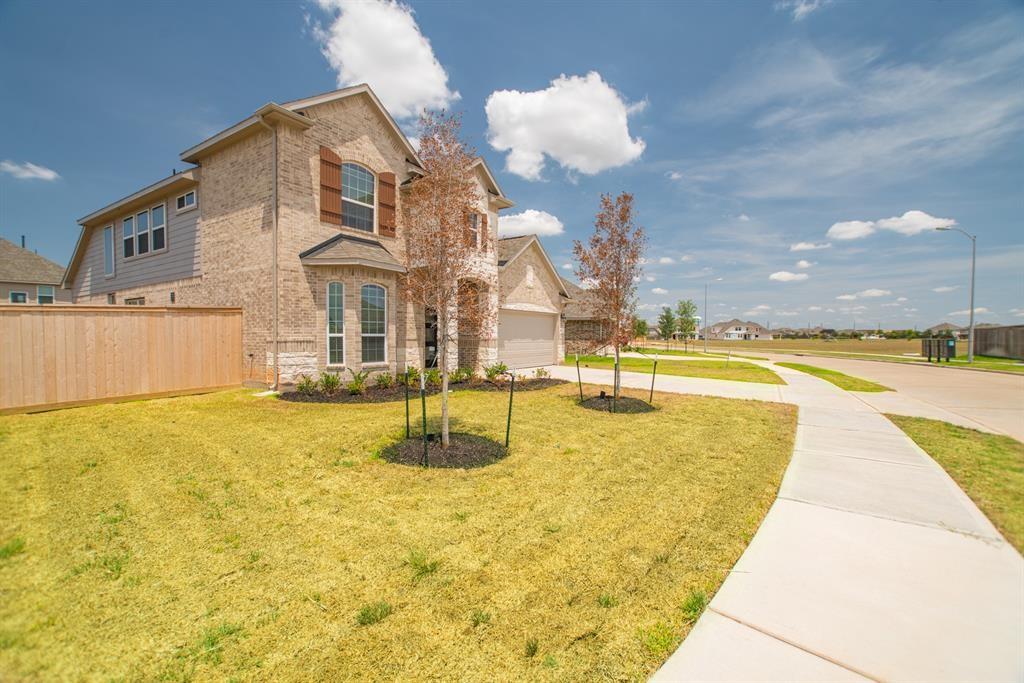 30014 Twisting Springs Dr, BROOKSHIRE, TX 77423