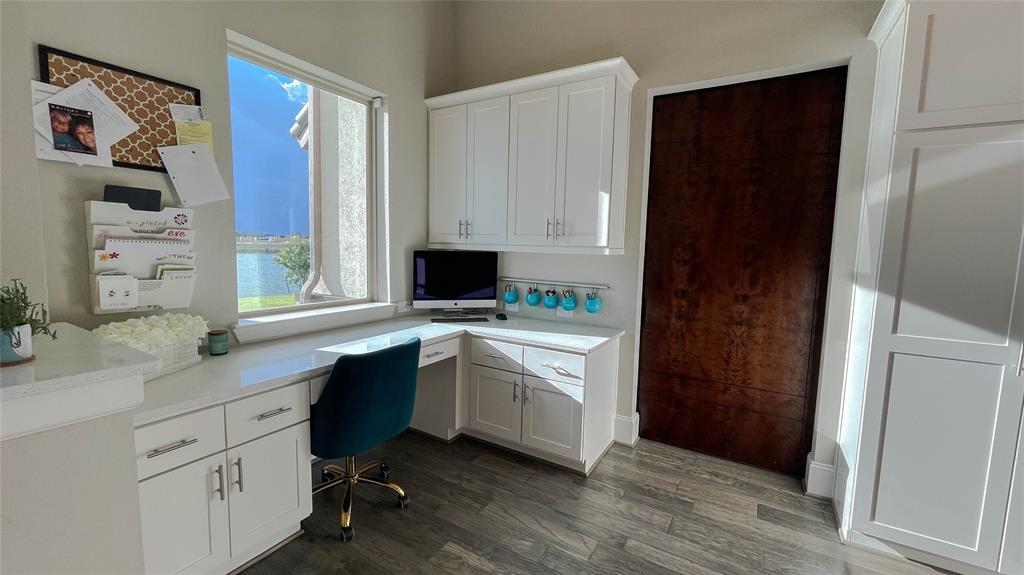 17918 Blue Ridge Shores Dr, CYPRESS, TX 77433