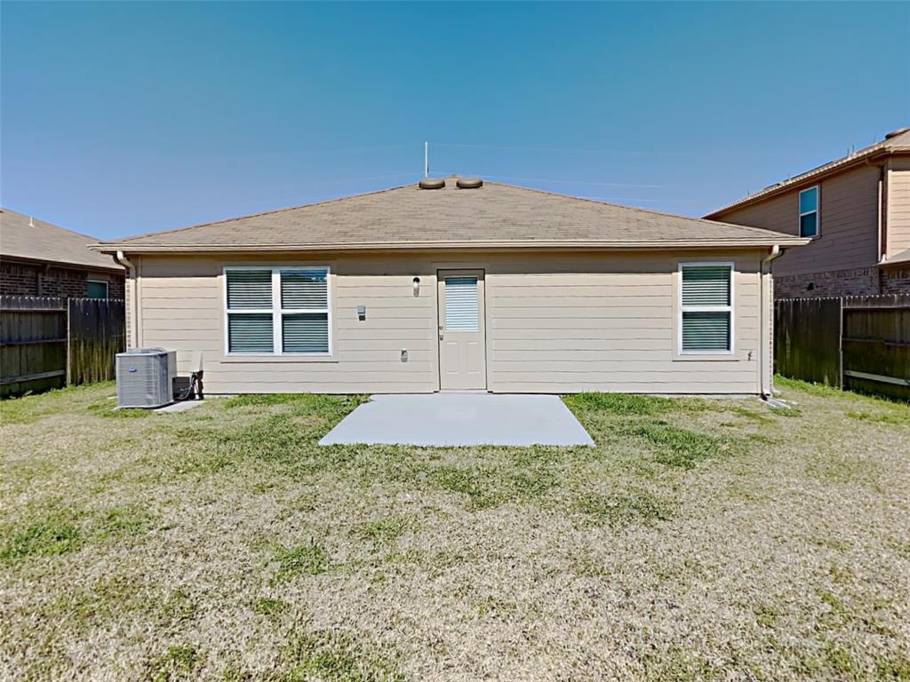 408 Palomino Stand Dr, LA MARQUE, TX 77568