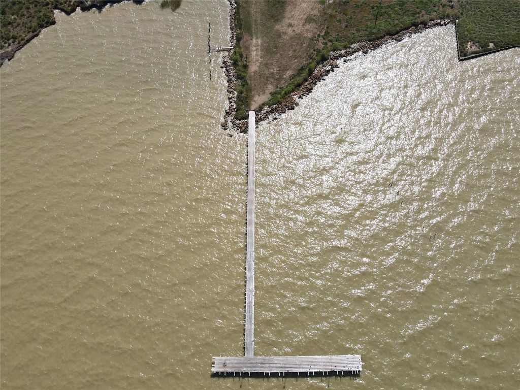 6061 Bayou, SMITH POINT, TX 77514