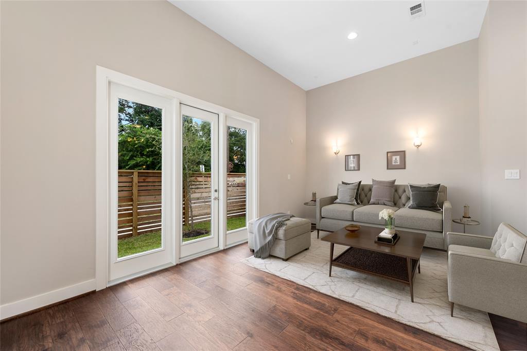 1303 Laird St, HOUSTON, TX 77008