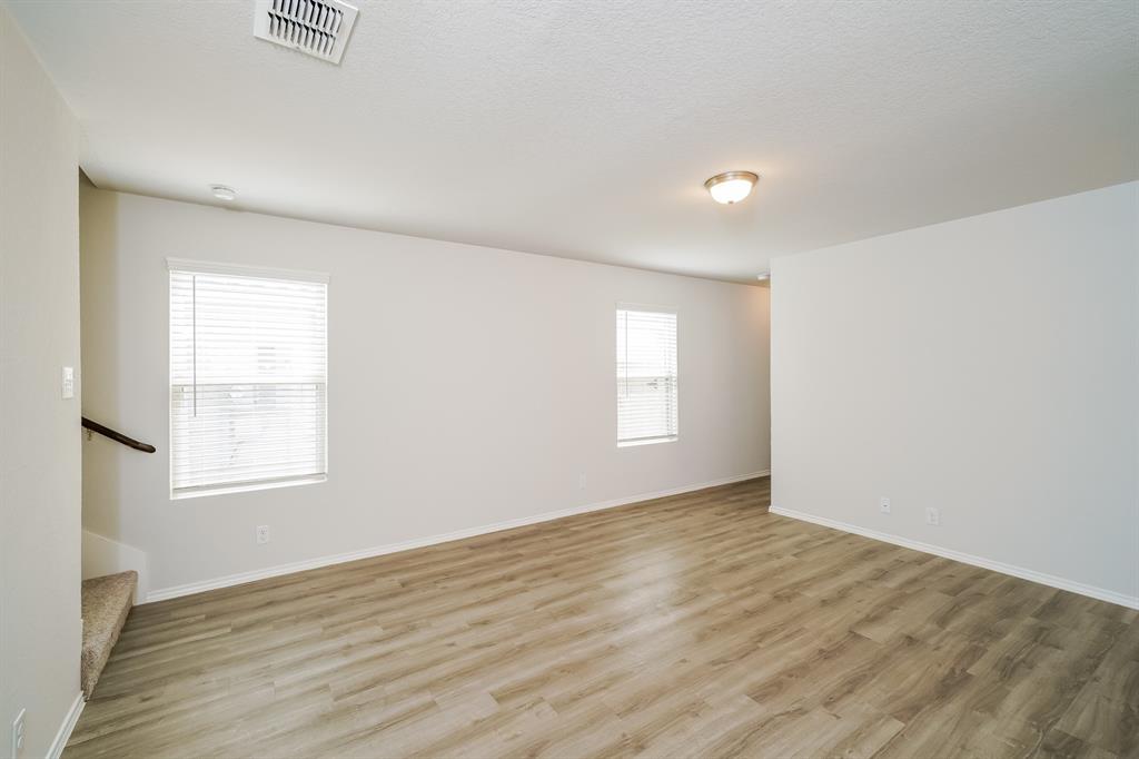 7610 Merrylands Dr, HUMBLE, TX 77346