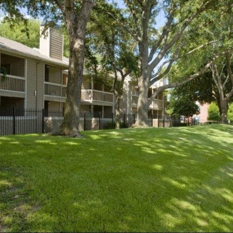 9940 N Richmond Ave Unit 1075, Houston, TX 77042