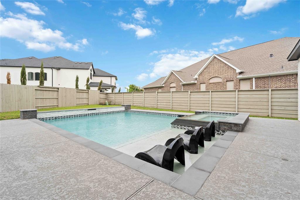 5006 Ashland Glen Ln, MANVEL, TX 77578
