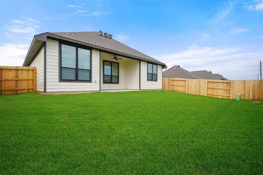 1123 Tomball Downs Dr, TOMBALL, TX 77375