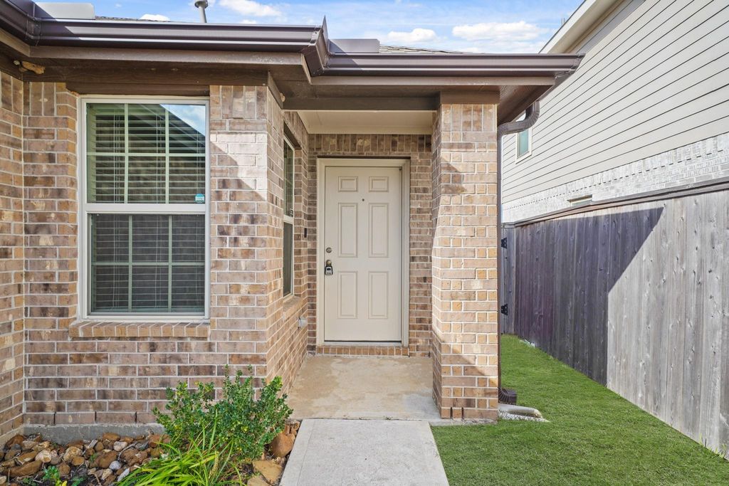 7823 Winward Ridge Way, KATY, TX 77493