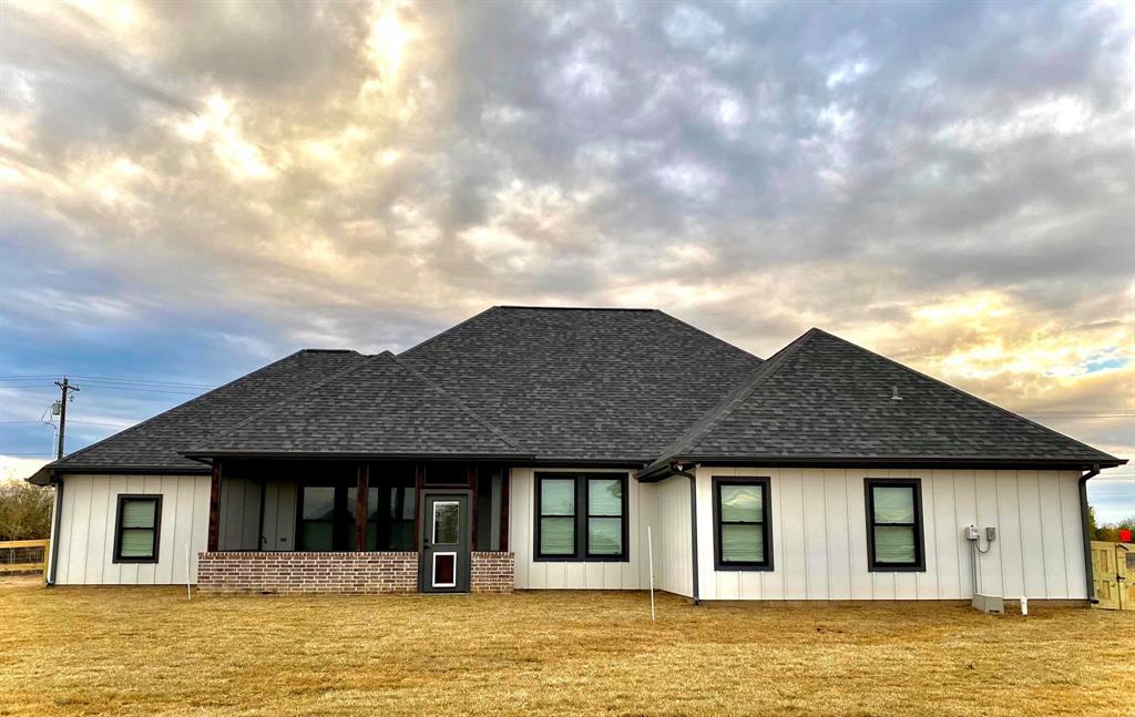 0 lot 4 CR 272, EAST BERNARD TX 77435