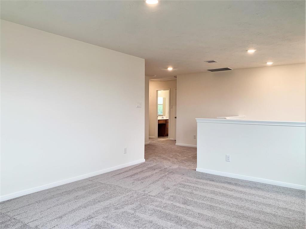 1215 Painted Bunting Dr, LA MARQUE, TX 77568