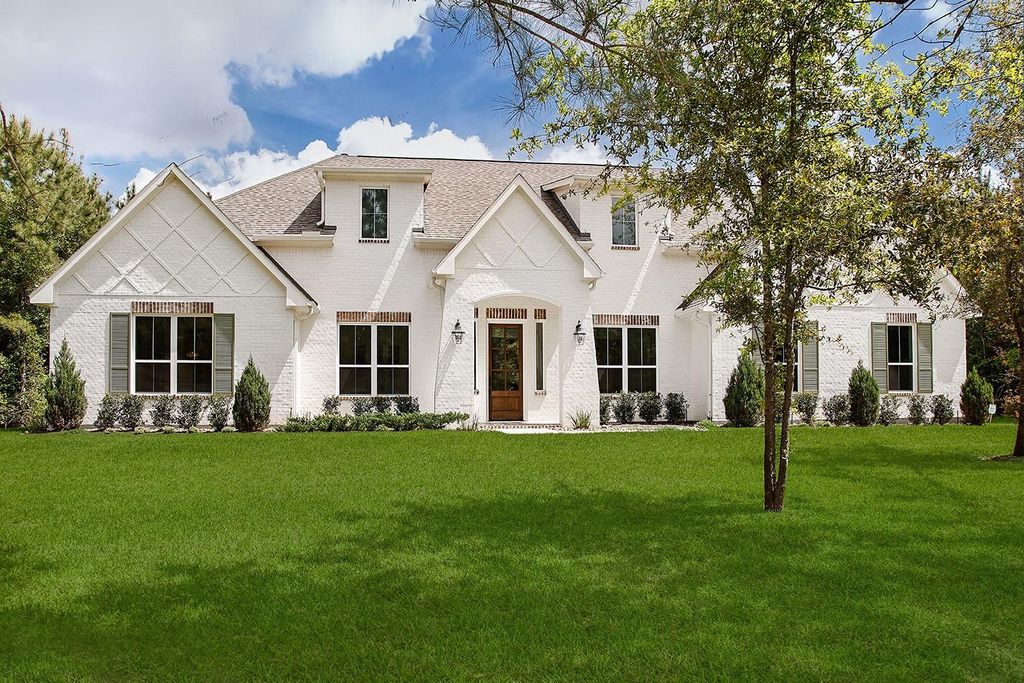 11709 Grand North Rd, WILLIS, TX 77378
