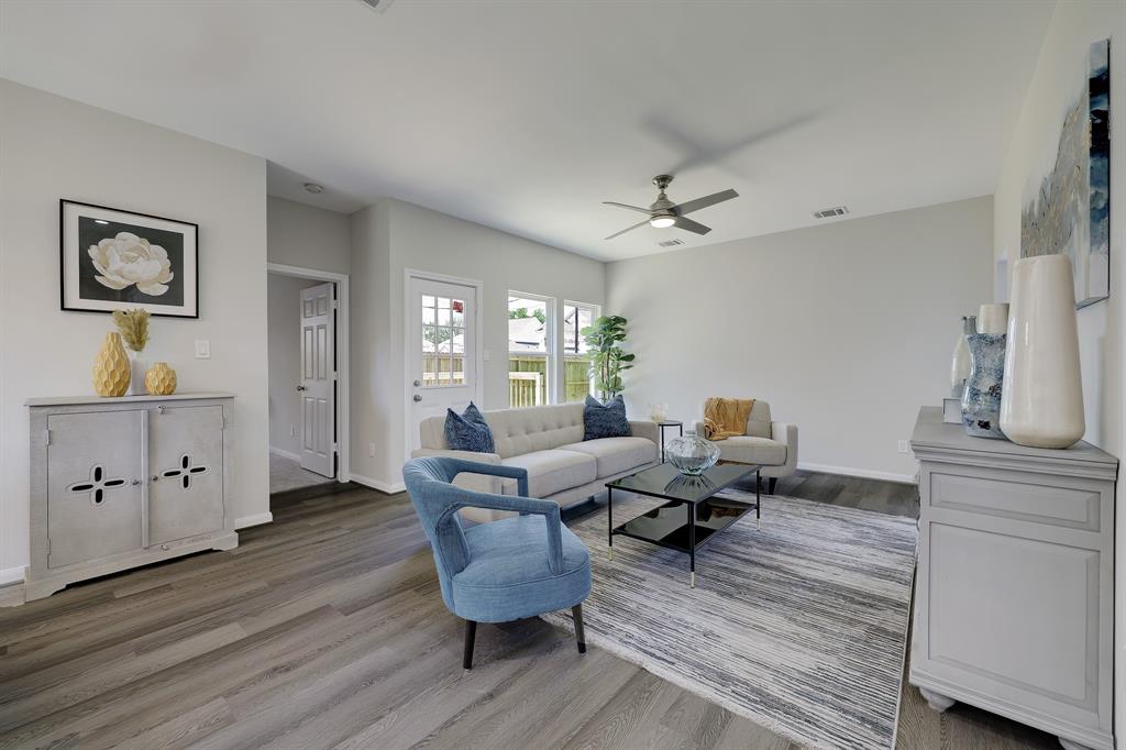 1406 Esther Drive St, HOUSTON, TX 77088