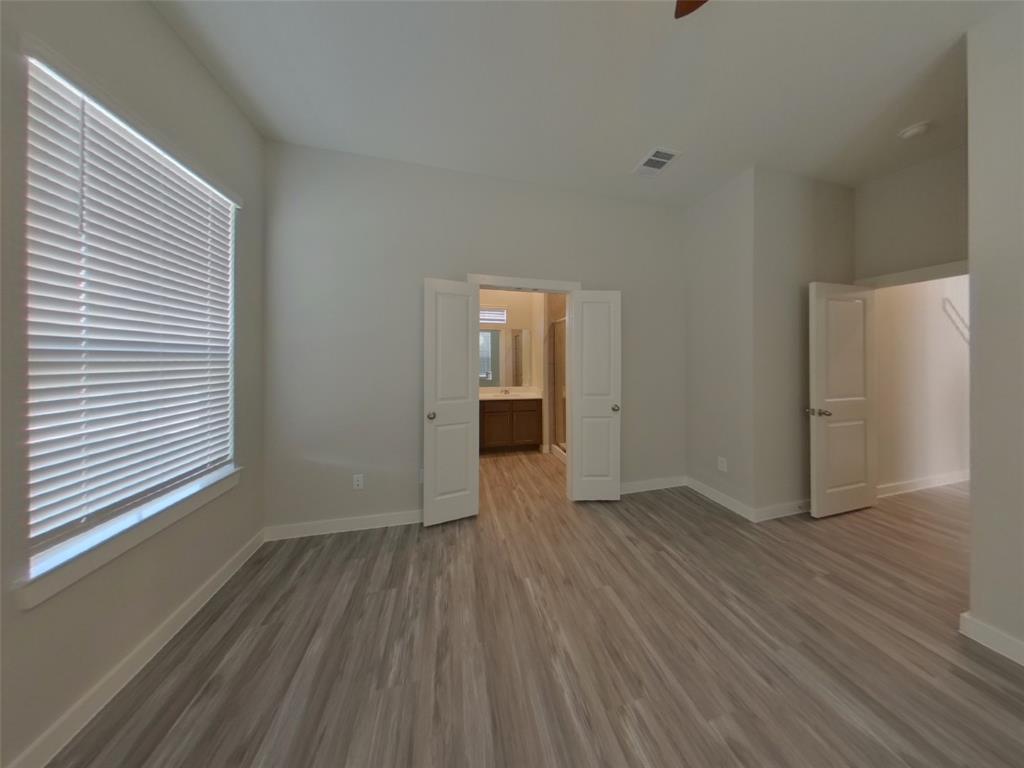 9835 Willow Creek Commerce Dr 110, TOMBALL, TX 77375