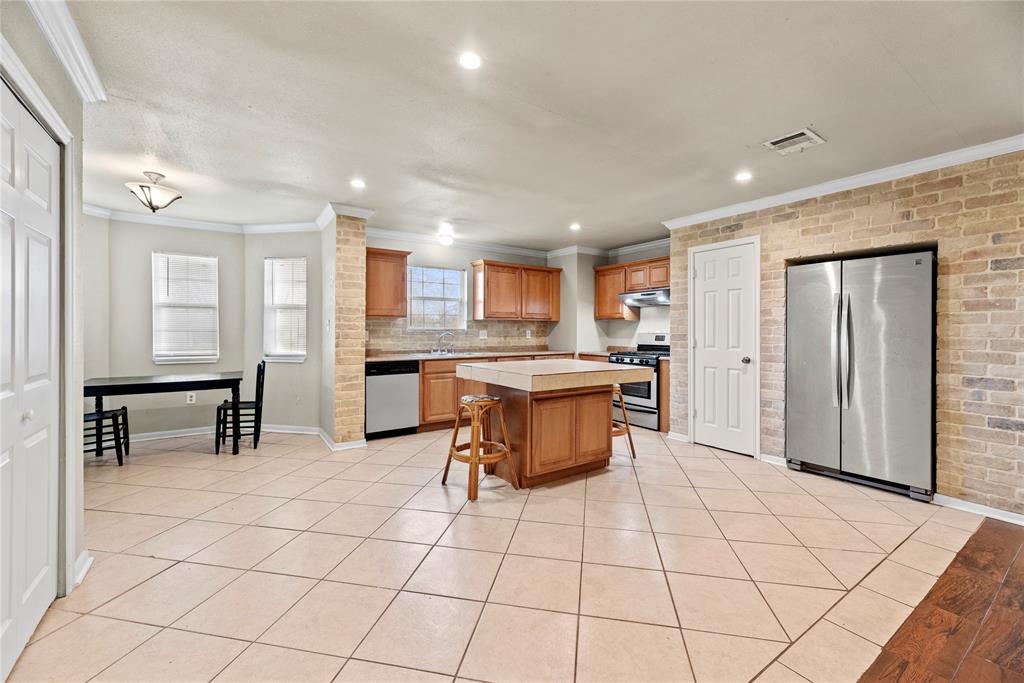 524 Bean St, PRAIRIE VIEW, TX 77445