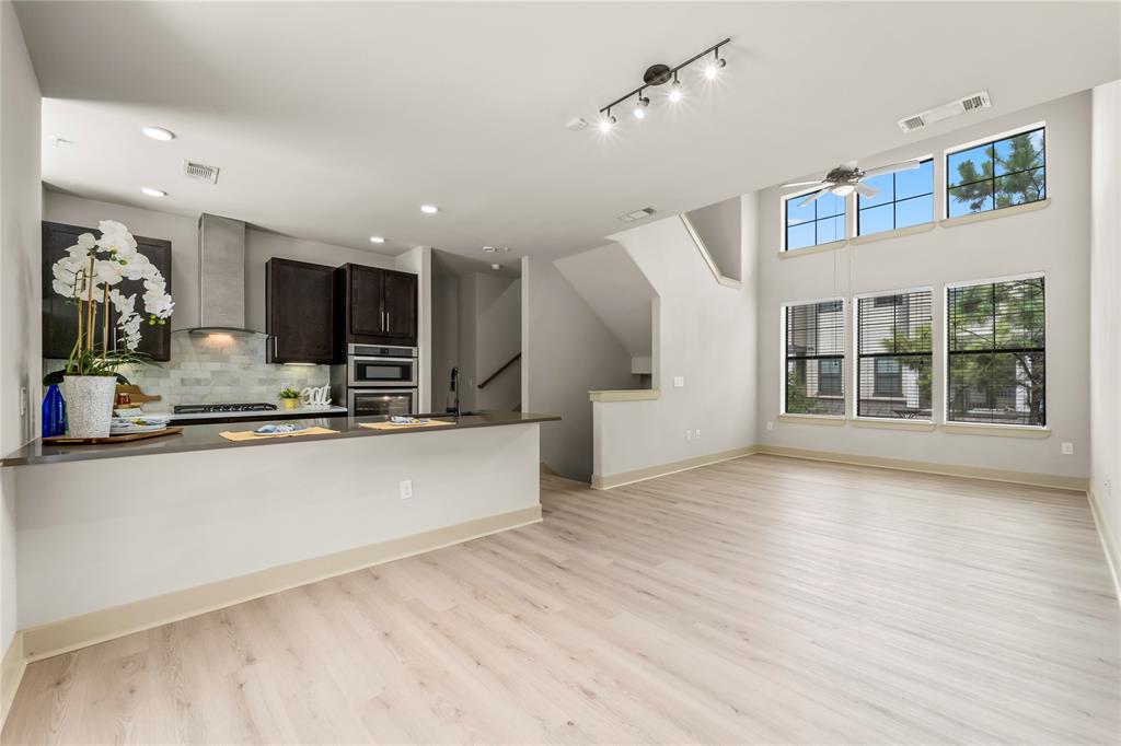 25145 Panther Bend Ct 1604, THE WOODLANDS, TX 77380