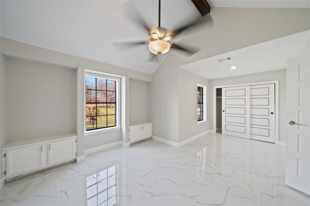 21407 Pecan Bend Rd, DAMON, TX 77430