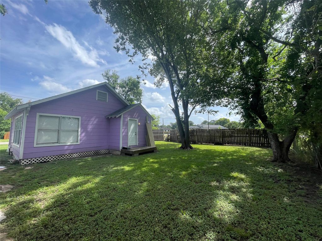 906 Fields St, RICHMOND, TX 77469