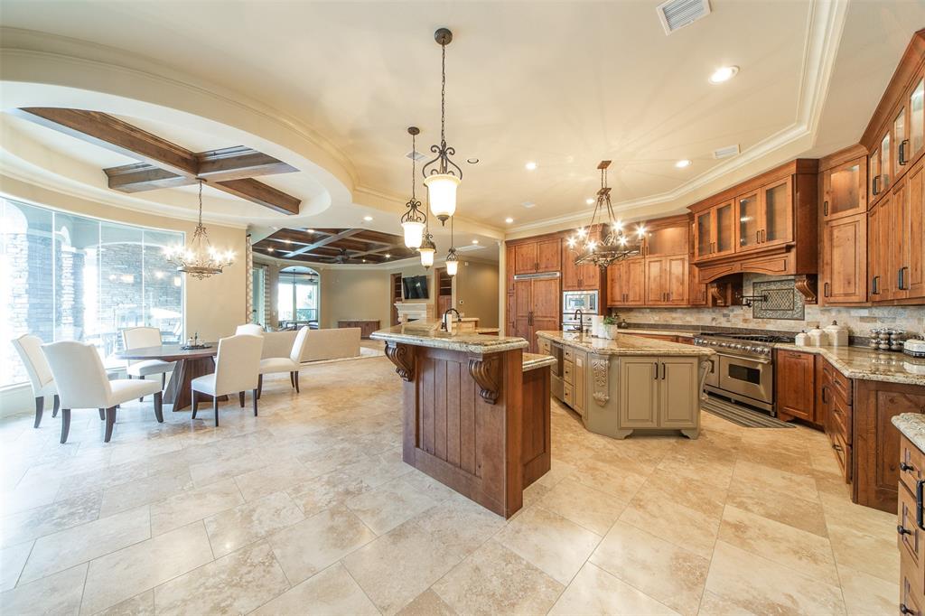 14 Ivy Bend Ln, SUGAR LAND, TX 77479