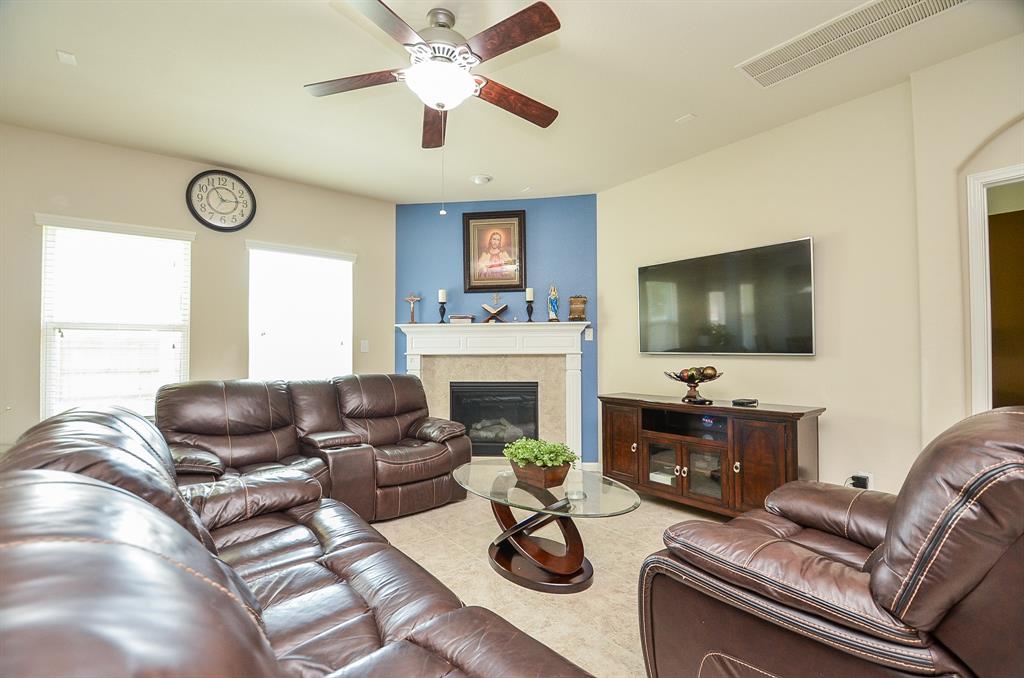 7214 Baitland Dr, MISSOURI CITY, TX 77459