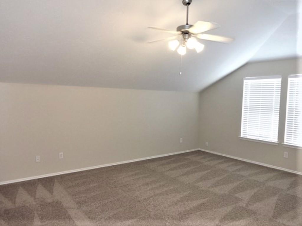 2102 Hawthorne Brook Ln, FRESNO, TX 77545