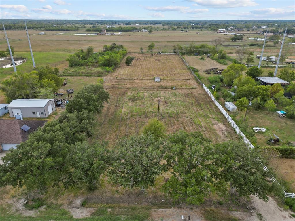 8025 N Humble Camp Rd, TEXAS CITY, TX 77539