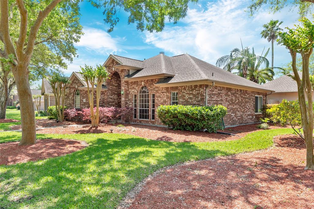 4406 Castle Dr, SANTA FE, TX 77510