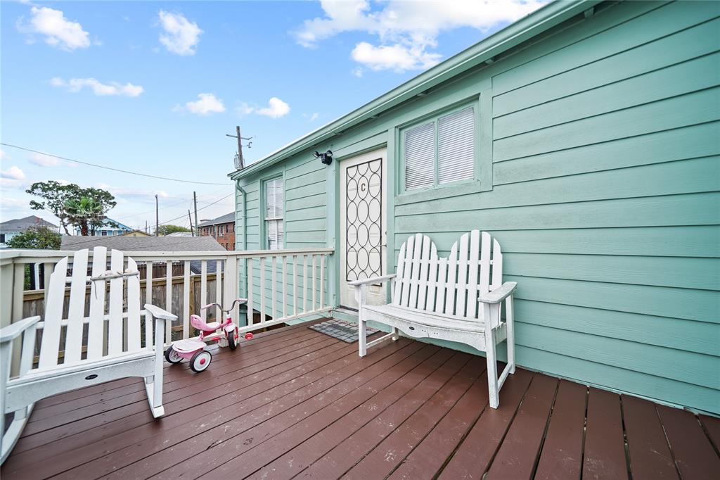 1919 Avenue O, GALVESTON, TX 77550