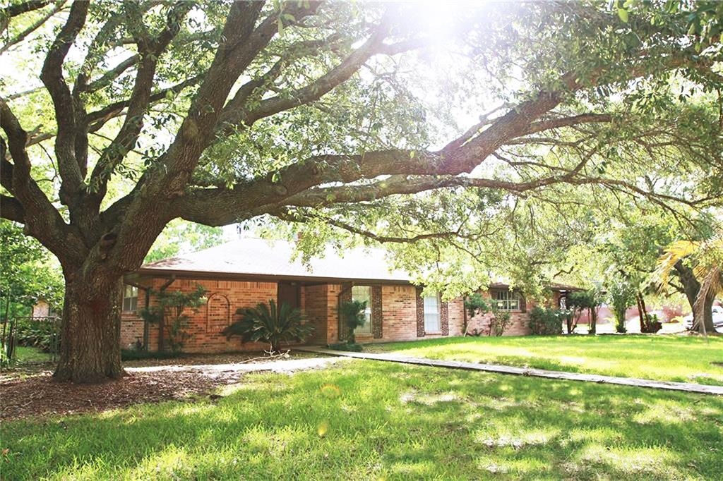 502 Misty Ln, FRIENDSWOOD, TX 77546