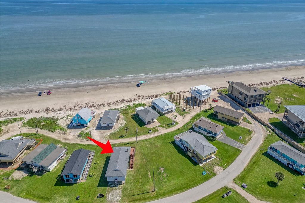 16713 Jamaica Beach Rd, JAMAICA BEACH, TX 77554