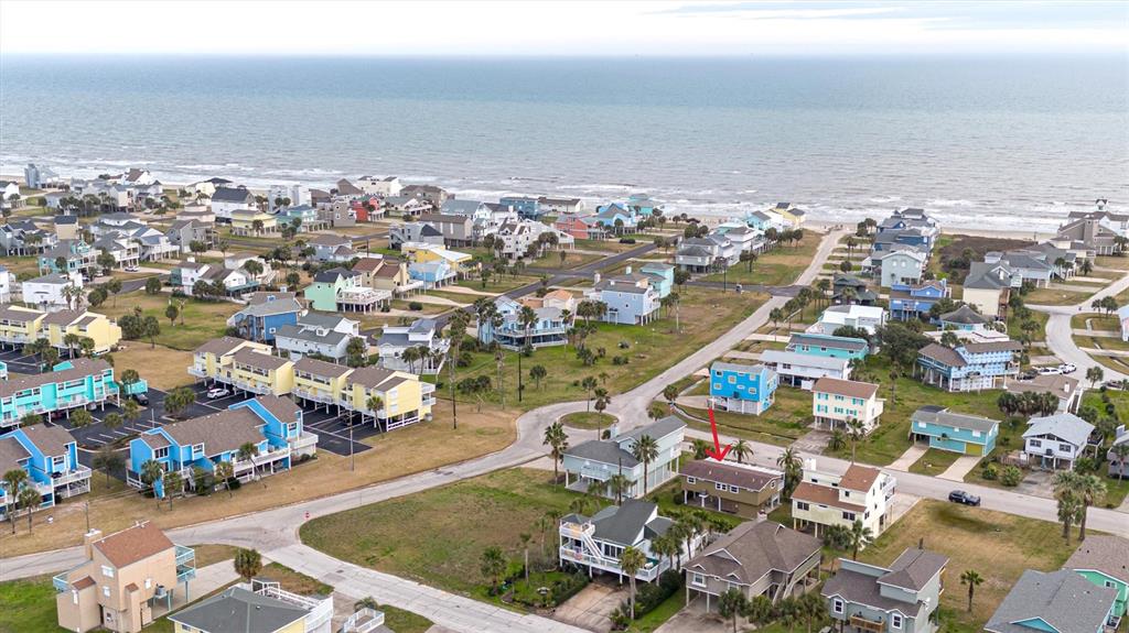 13546 Pirates Beach Blvd, Galveston, TX 77554