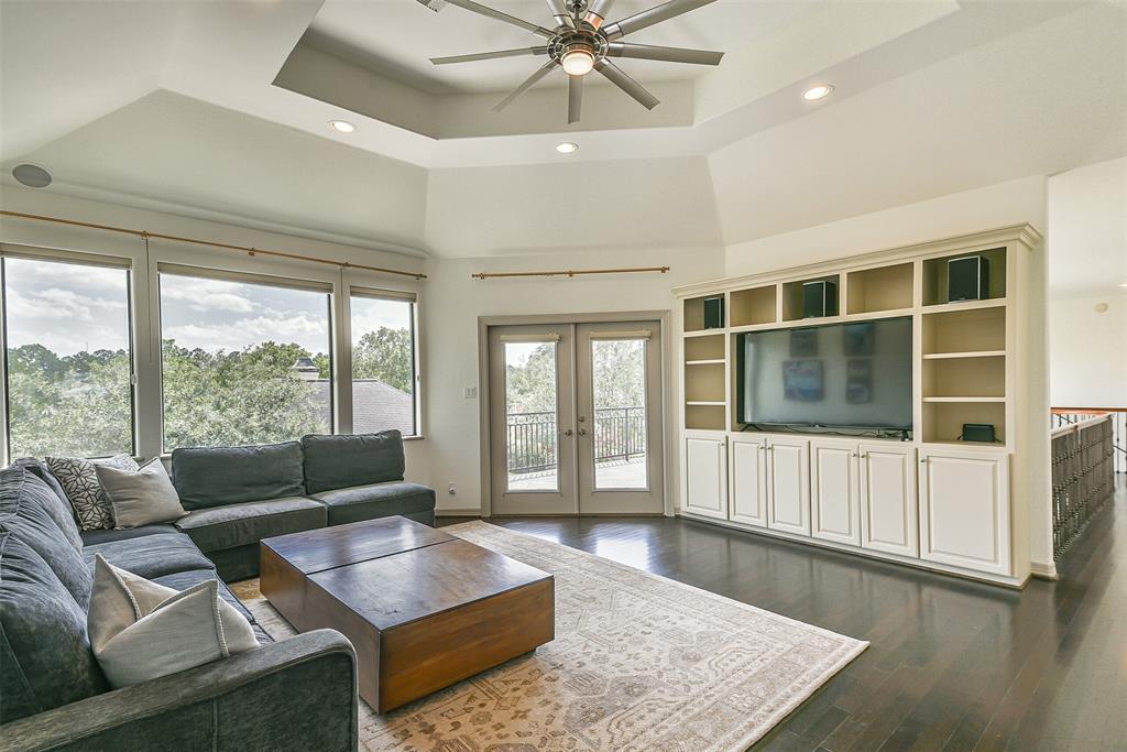 2018 San Joaquin Pkwy, FRIENDSWOOD TX 77546