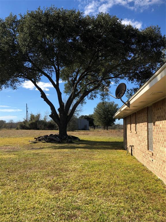 21547 Binford Rd, WALLER, TX 77484