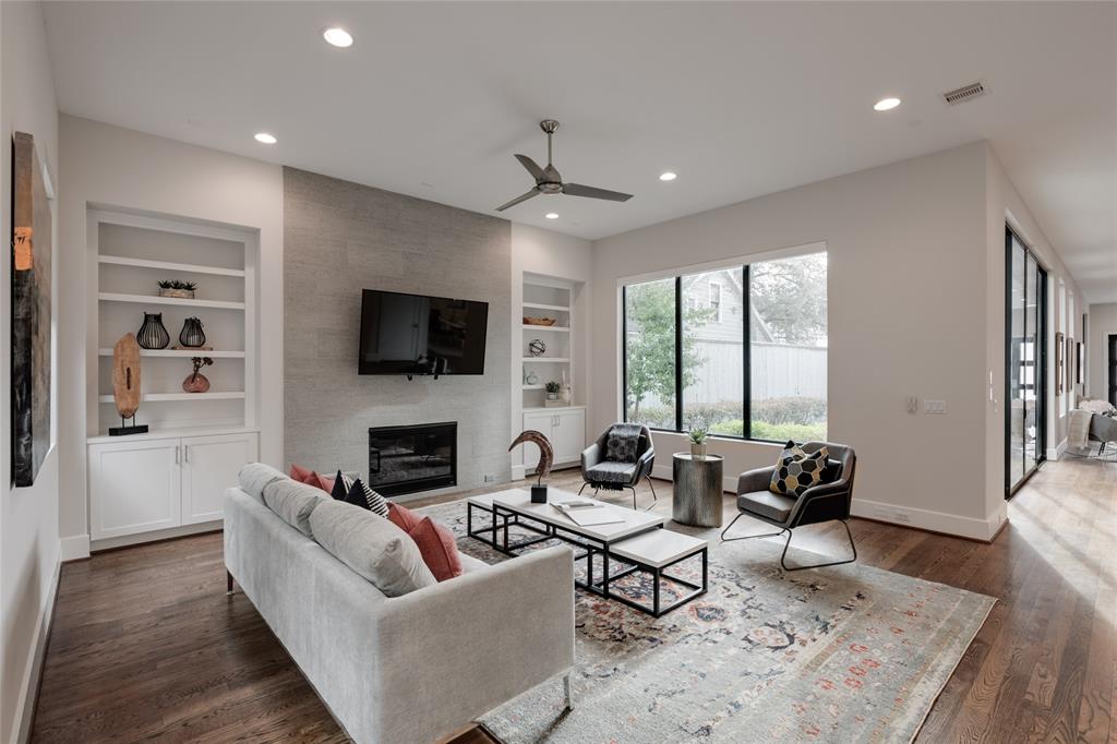 2109 Morse St, HOUSTON, TX 77019