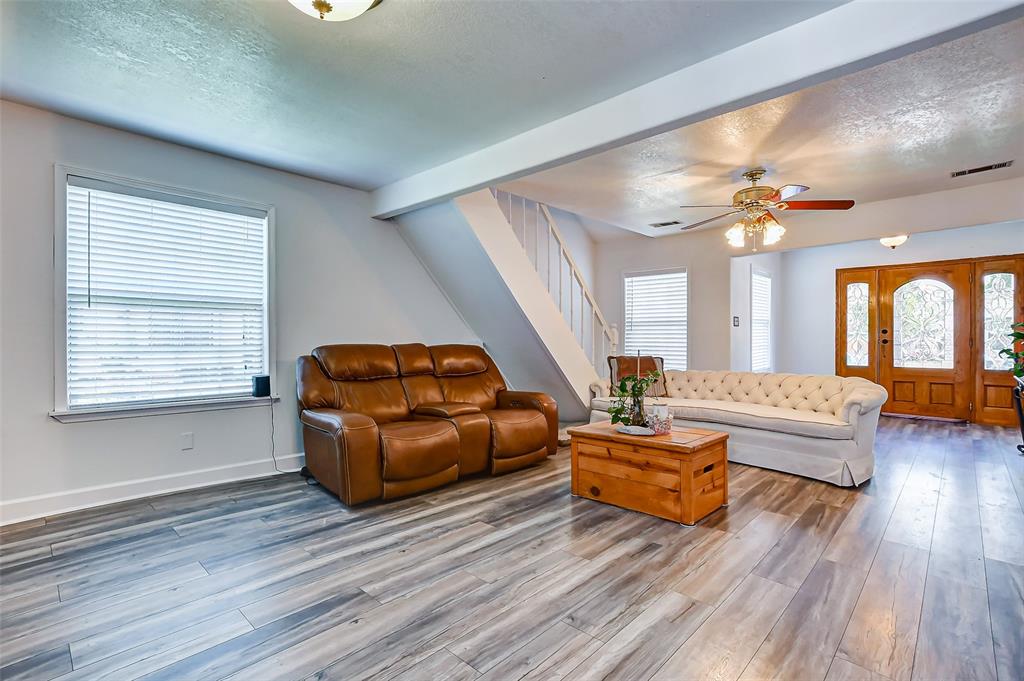 9414 E Avenue L, HOUSTON, TX 77012