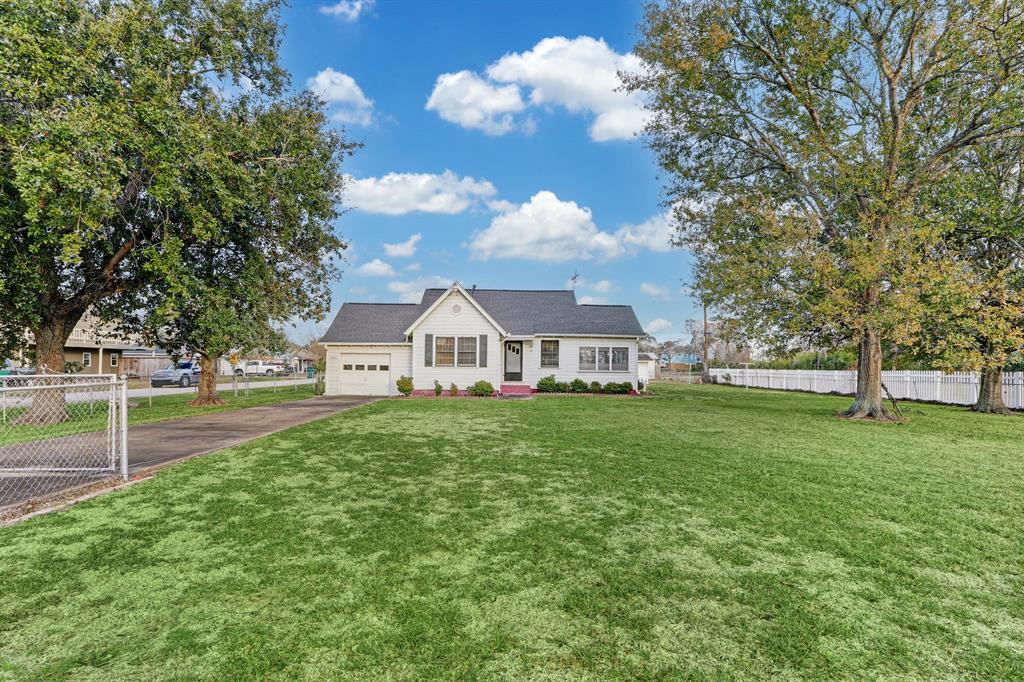 3514 Todville Rd, SEABROOK TX 77586