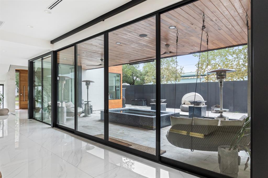 4028 Chatham Ln, HOUSTON, TX 77027