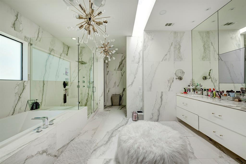 4028 Chatham Ln, HOUSTON, TX 77027