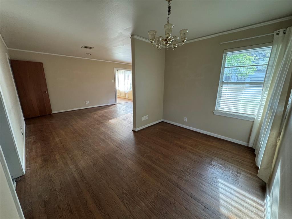 5547 Aspen St, HOUSTON, TX 77081