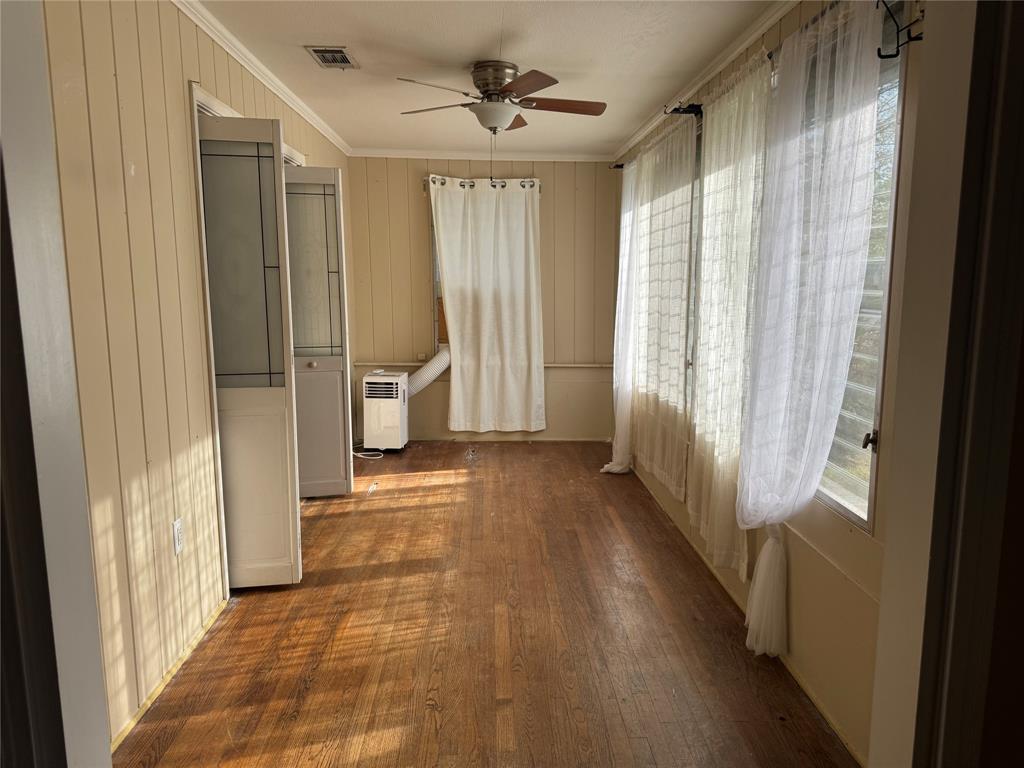 5547 Aspen St, HOUSTON, TX 77081