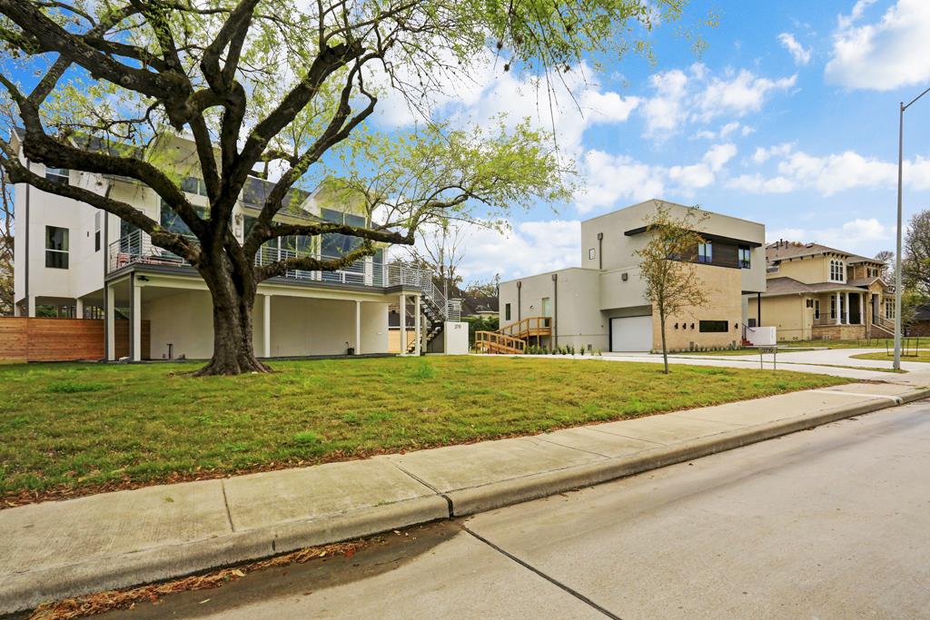 3811 S Braeswood Blvd, HOUSTON, TX 77025