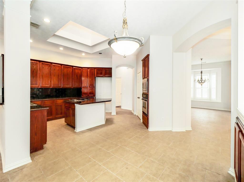 9206 Clay Rd, HOUSTON, TX 77080