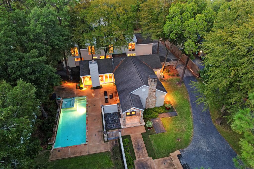 38 Saddlebrook Ln, Houston, TX 77024