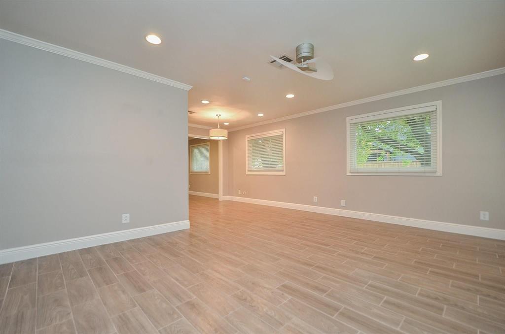 5441 Schumacher Ln, HOUSTON, TX 77056